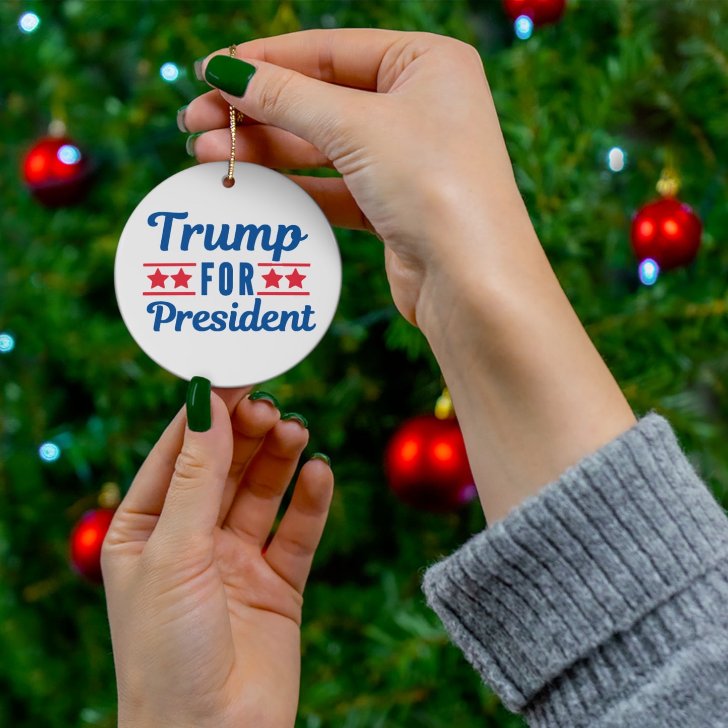 Trump 4 Pres Circle Ceramic Ornament